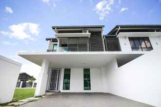 Exterior 4 Alheri Austin Johor