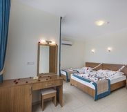 Kamar Tidur 5 Pera Hotel Alanya