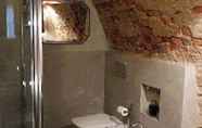 In-room Bathroom 5 B&B San Bernardo