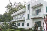 Exterior Hotel Shikharji Continental