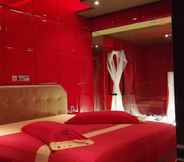 Bedroom 3 Motel Venus Madrid Sur - Adults Only