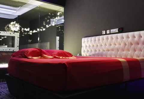 Kamar Tidur Motel Venus Madrid Sur - Adults Only