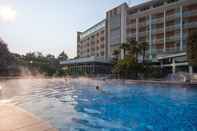 สระว่ายน้ำ Grand Hotel Terme & Spa