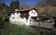 Exterior 2 Hostal Rural Iruso