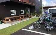 พื้นที่สาธารณะ 2 B&B Tandem