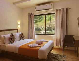 Bedroom 2 Manwar Garden Resort Mount Abu