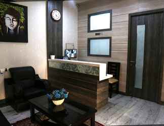 Lobi 2 Vandana Residency