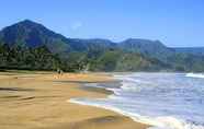 Nearby View and Attractions 6 Hanalei Bay Resort 5202 - 1 Br Condo