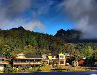 Exterior 2 Shuimuxiaoxiang Holiday Guesthouse