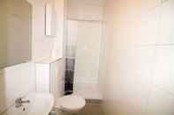 In-room Bathroom Tripcologne Apartments Bergisch Gladbach since 2013