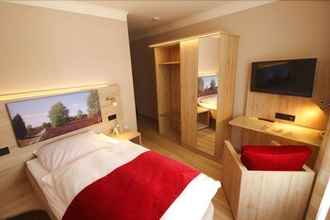 Kamar Tidur 4 Landhotel Helms