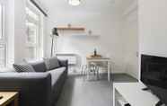 Common Space 2 Cozy Apartment in Camden Town