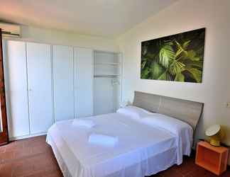 Kamar Tidur 2 Greenery Loft With Lake View