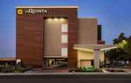 Exterior 5 La Quinta Inn & Suites by Wyndham Clovis CA