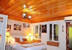 Phòng ngủ 7 Mila Boutique Hotel