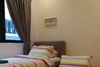 Kamar Tidur Sunway Velocity with KLCC View - AJ Home