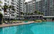 Swimming Pool 2 Sunway Velocity with KLCC View - AJ Home