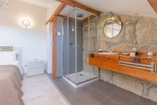 客房浴室 Gaia Woodstone Hideout