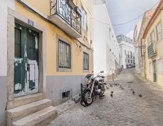 Bên ngoài 2 Unique and Stylish Flat in Historic Lisbon