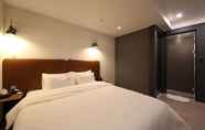 Bedroom 6 Hotel No25 Seomyeon Ilbeonga