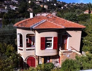 Exterior 2 Villa Bennecourt