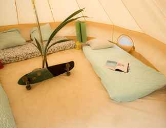 Bedroom 2 Star Surf Camps