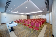 Functional Hall Center Hotel Sharjah