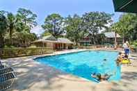 Swimming Pool Beachwalk 135