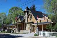 Exterior Tower House Inn