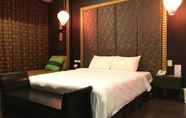 Bilik Tidur 3 Her Home Spa Motel Douliu