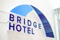 Exterior Bridge Hotel