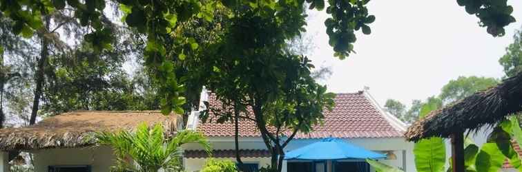 Bangunan Hoi An Blue Seaside Homestay