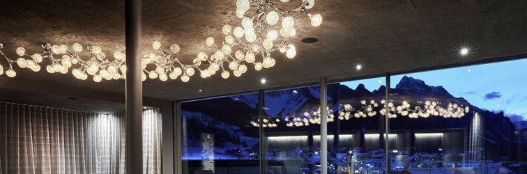 Lobby Excelsior Dolomites Life Resort