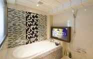 In-room Bathroom 2 HOTEL COSTA RESORT HANNO - Adult Only