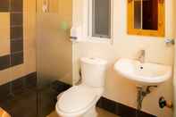 Toilet Kamar Blue Sea Sunny Sea View Homestay