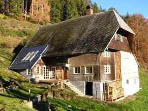 Bangunan 4 Ferienwohnung Titisee