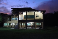 Luar Bangunan Hostel Portal do Pantanal