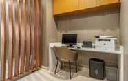 Functional Hall 7 SpringHill Suites by Marriott Charlotte Southwest