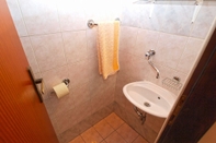 In-room Bathroom Apartment 1460