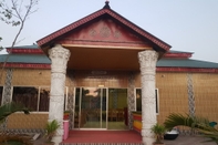 Exterior Saheb Bari Resort