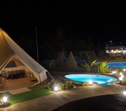 Kolam Renang 2 Hameki- Glamping