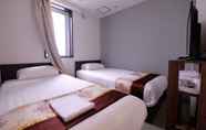 Kamar Tidur 3 The Tabata Oji Hotel