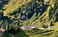 Luar Bangunan 4 Berghotel Altes Wallberghaus