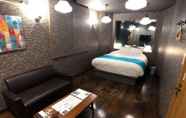 Kamar Tidur 2 HOTEL U9Q - Adults Only