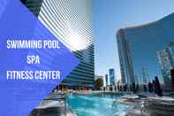 Swimming Pool Secret Suites at Vdara