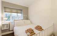 Bedroom 6 Luxury London Apartment 5-double rooms