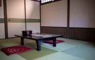 Common Space 6 Ryokan Nanakamado