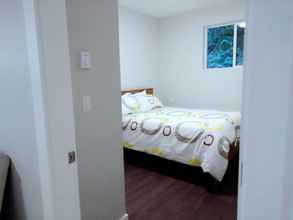 Bedroom 4 B - Sechelt Private Coastal Home