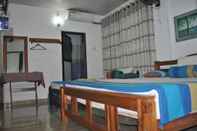 Fasilitas Hiburan Senora Guest House