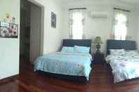 Bedroom Villa Shamir near KLIA